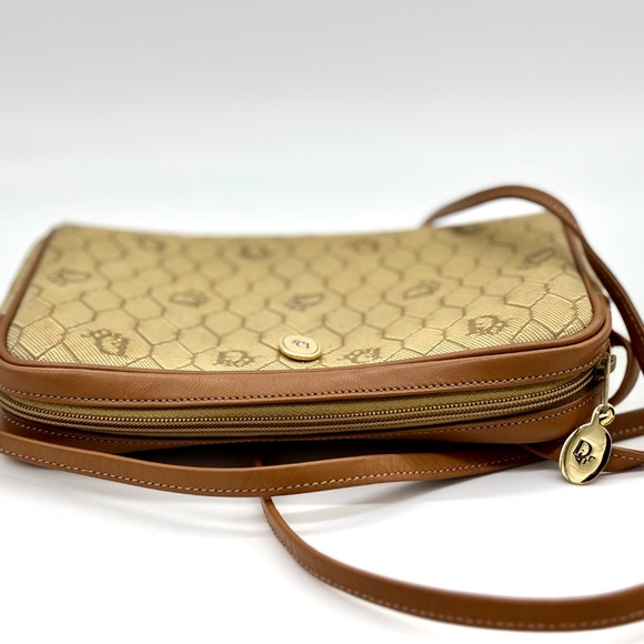 Christian Dior Beige Honeycomb Small Crossbody Bag - Picture 6 of 10